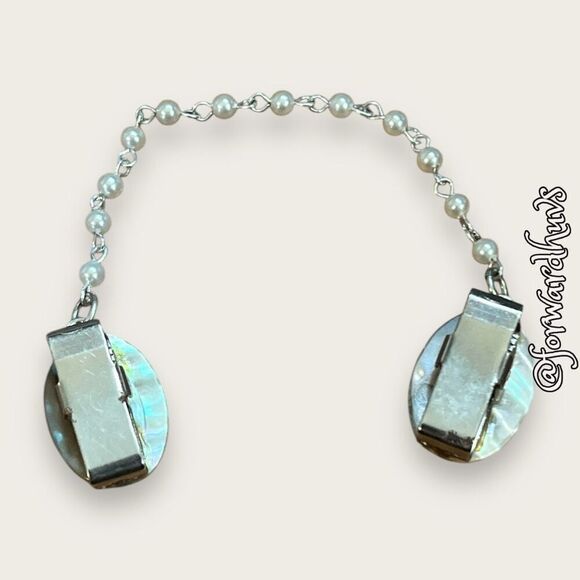 Vintage Abalone Sweater Clip with Faux Pearl Beaded Chain - Picture 5 of 7